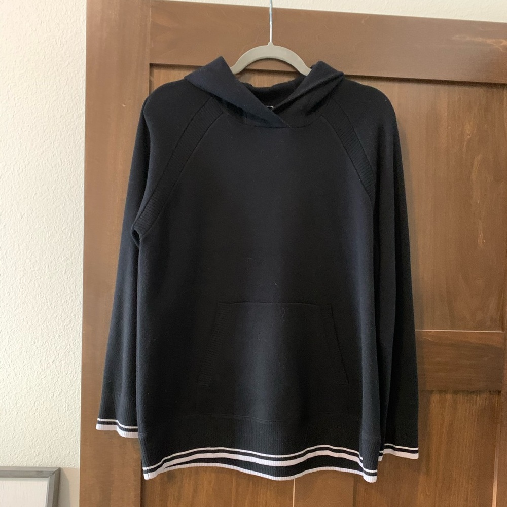NWOT - Lululemon Soothe Away Hoodie